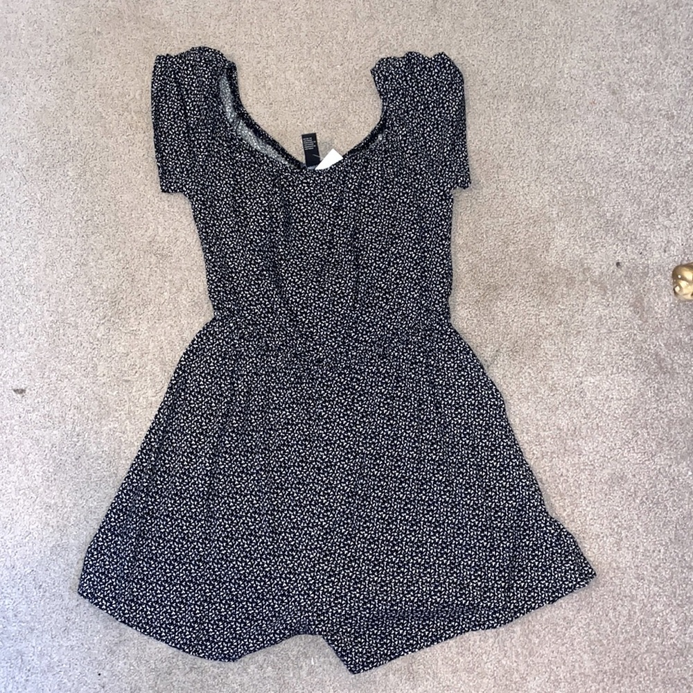 Black and White Forever 21 Romper Size Small